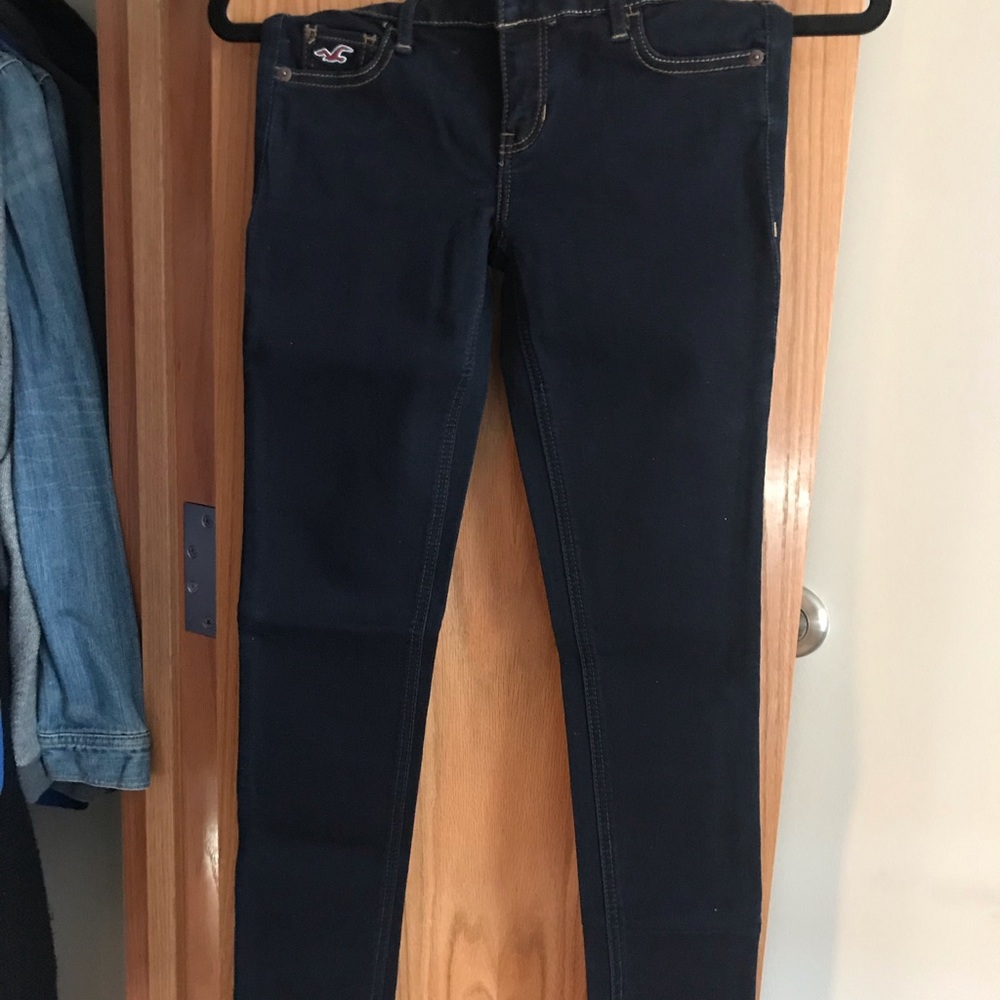 BRAND NEW Hollister skinny jeans